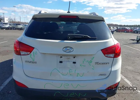 2013 Hyundai Tucson Gls z USA, uszkodzony, nr VIN KM8JUCAC2DU621771